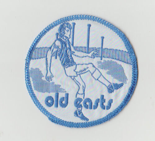 EAST FREMANTLE  OLD EASTS  SUPPORTERS  PATCH  NEW Size7.5cm  Diam - Foto 1 di 2