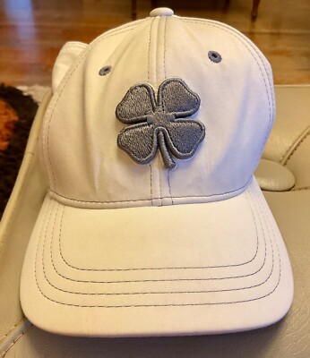 Black Clover Hat Cap Size L/Xl Flex white  Fitted arrowhead Golf Club Live Lucky