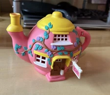 Vintage 1995 Vivid Imaginations Hippity Hop Teeny Weeny Family Teapot USED BinRU