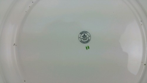 Pair of Bentley Sanderson China Rack Plates, Apples & Pears, 10 3/4" D Wallace - Picture 8 of 8