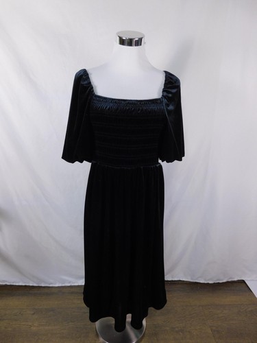 Draper James RSVP Dress Womens Medium Black Velvet Smocked Puff Sleeve Midi