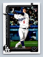 #573 2025 Topps BASE Hyeseong Kim RC Dodgers