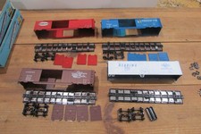 HO Scale 4 Assorted 50' Box Cars Kits Batch 4 Lot 5492