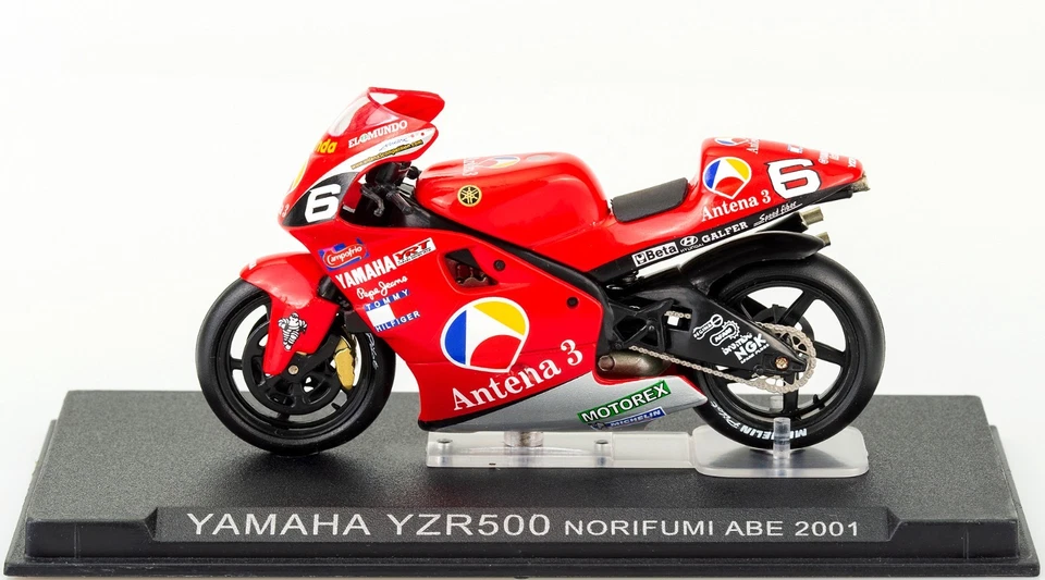 Yamaha YZR500 Norifumi Abe 2001 Scala 1:24 Modellino MotoGP Numero 6 - Immagine 2 di 4