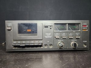 Vintage TEAC A-103 Stereo Cassette Deck - Powers on but needs new belts