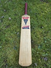 Duncan Fearnley: Attack Ian Botham Cricket Bat SH