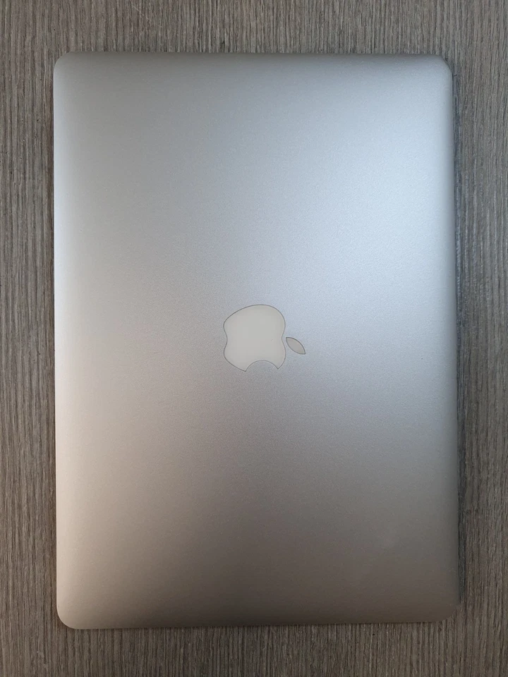 Apple MacBook Air 13" 2014 · i7 · 8GB · 256GB, photo 3 of 5