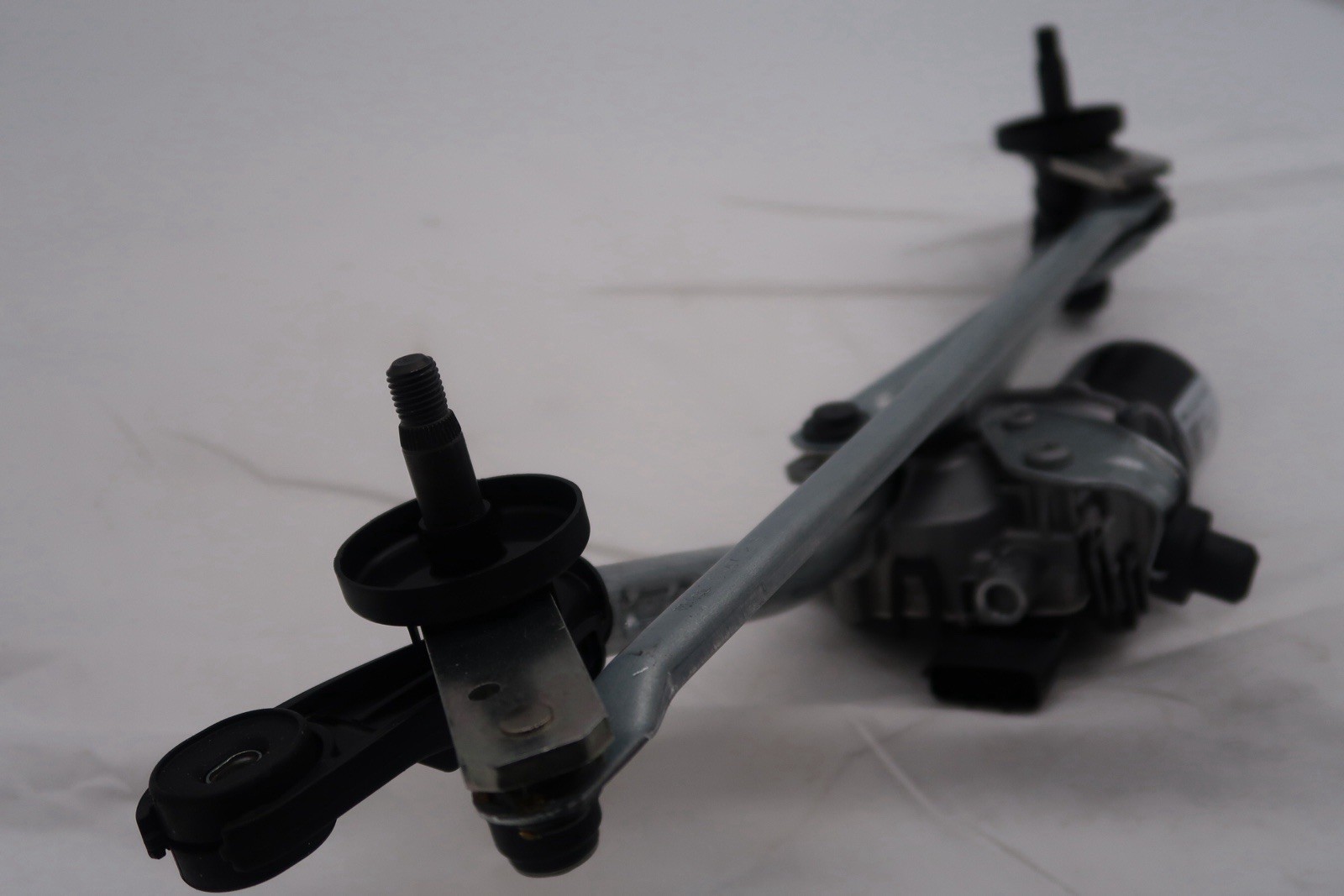 HYUNDAI BAYON WIPER ASSEMBLY Hatchback WIPER MOTOR & LINKAGE 98100Q0900 21-25 image 8