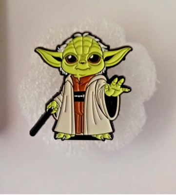 YODA PIN-2 OR MORE PINS SHIPPING IS $5.49-SPEND $20 AND SHIPPING IS FREE