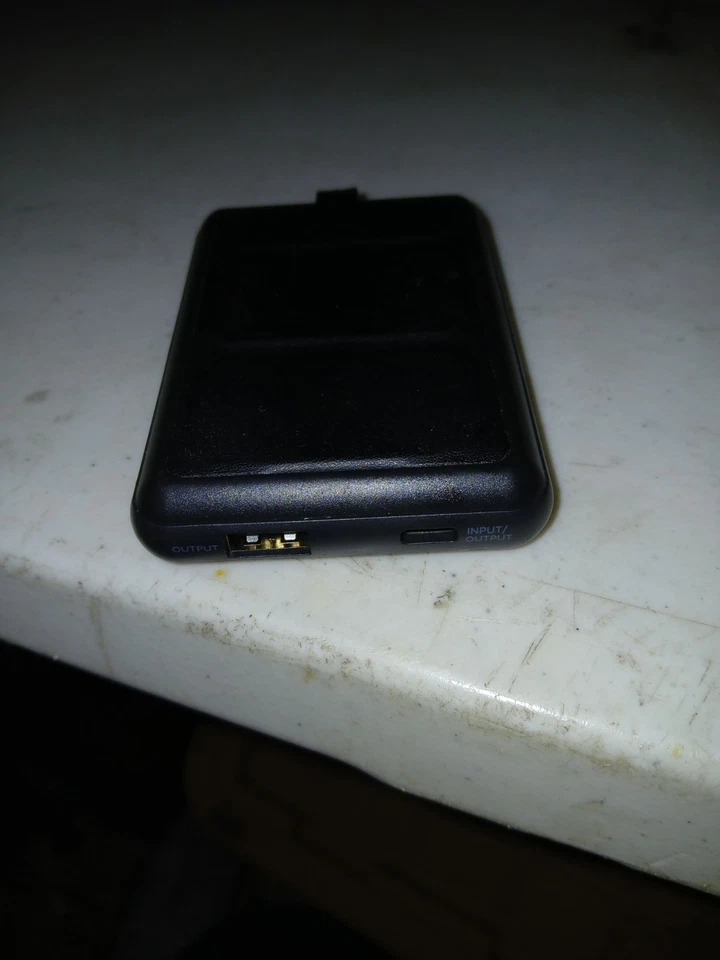 Igor Magnetic Power BSNK Battery Charger Barely Used - Image 2 of 4
