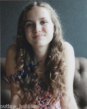Maude Apatow Autographed Signed 8x10 Photo COA B