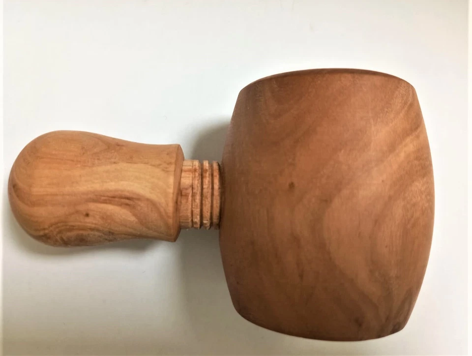 Olive Wood Nut Cracker Screw Handcrafted from Natural Olive Wood Bethlehem - Image 4 of 4