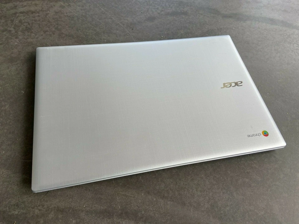 Acer Chromebook 315 AMD A6-9220C 4GB RAM 32GB 15,6" Pantalla Táctil Fullhd - Immagine 2 di 4