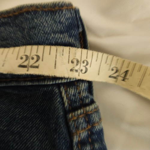 NWT Signature Levi Strauss Womens 24 Blue Heritage High-Rise Fray Hem Shorts - Picture 6 of 8