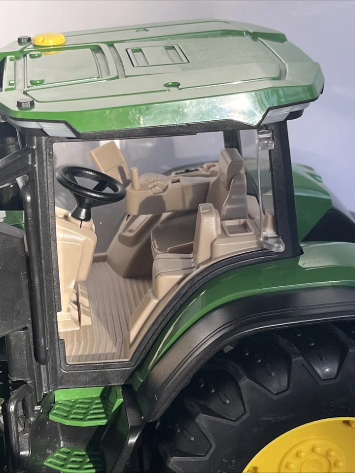 Bruder 09826 John Deere 7R 350 w/ Front Loader - Image 3 of 4