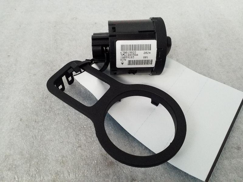 2015 MASERATI GHIBLI Headlight Control Switch (dash Mtd) OEM 670019822