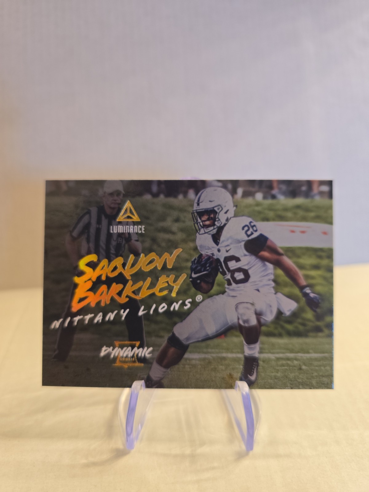 2018 Panini Luminance - Dynamic Saquon Barkley #15 (RC)