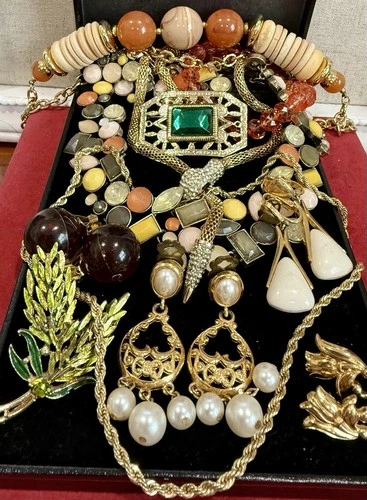 Vintage Estate Costume Jewelry Lot! AVON, NAPIER and more!