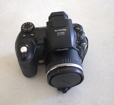 Fujifilm FinePix S Series S5100 4.0MP Digital Camera - Black for parts