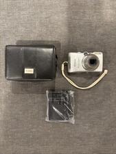 Canon PowerShot SD890 IS Digital ELPH Bundle Charger, Case, Battery, Works 