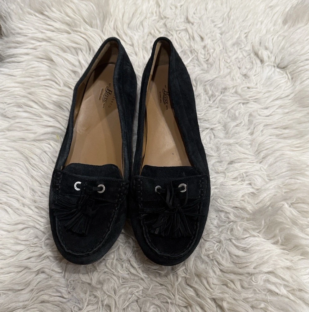 G.H. Bass Bonnie model Black Suede Loafer With Tassels , Women's Size 8.5 M