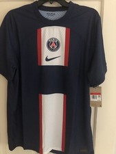 Nike PSG Jersey Men  s Large Brand new. 165 retail    