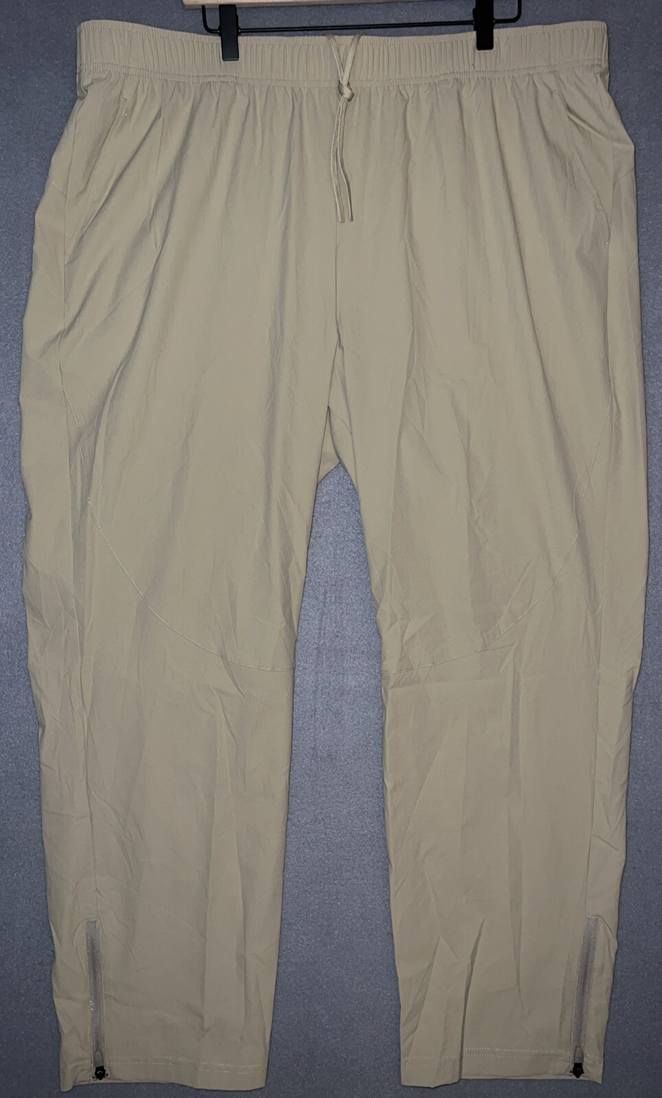 Tek Gear Mens XXL Khaki Athletic Pants with Drawstring Waist & Ankle Zipper