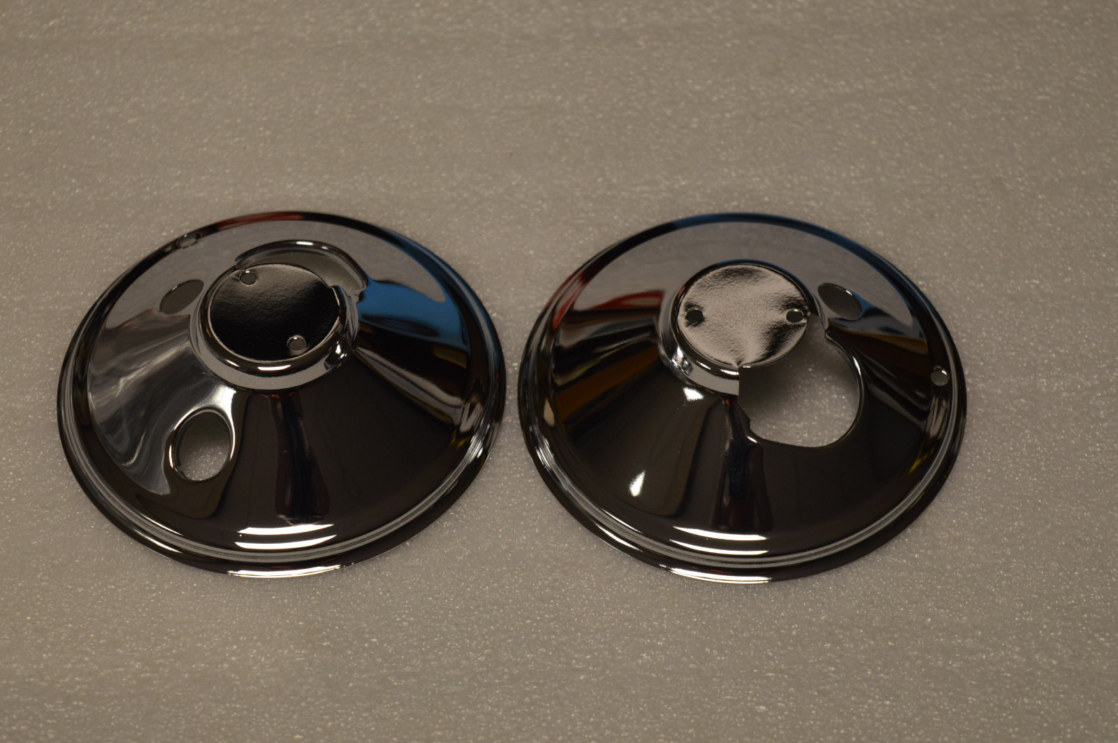 Honda 750 1969-1972 Speedo & Tach Cover Plate Set 37236-300-