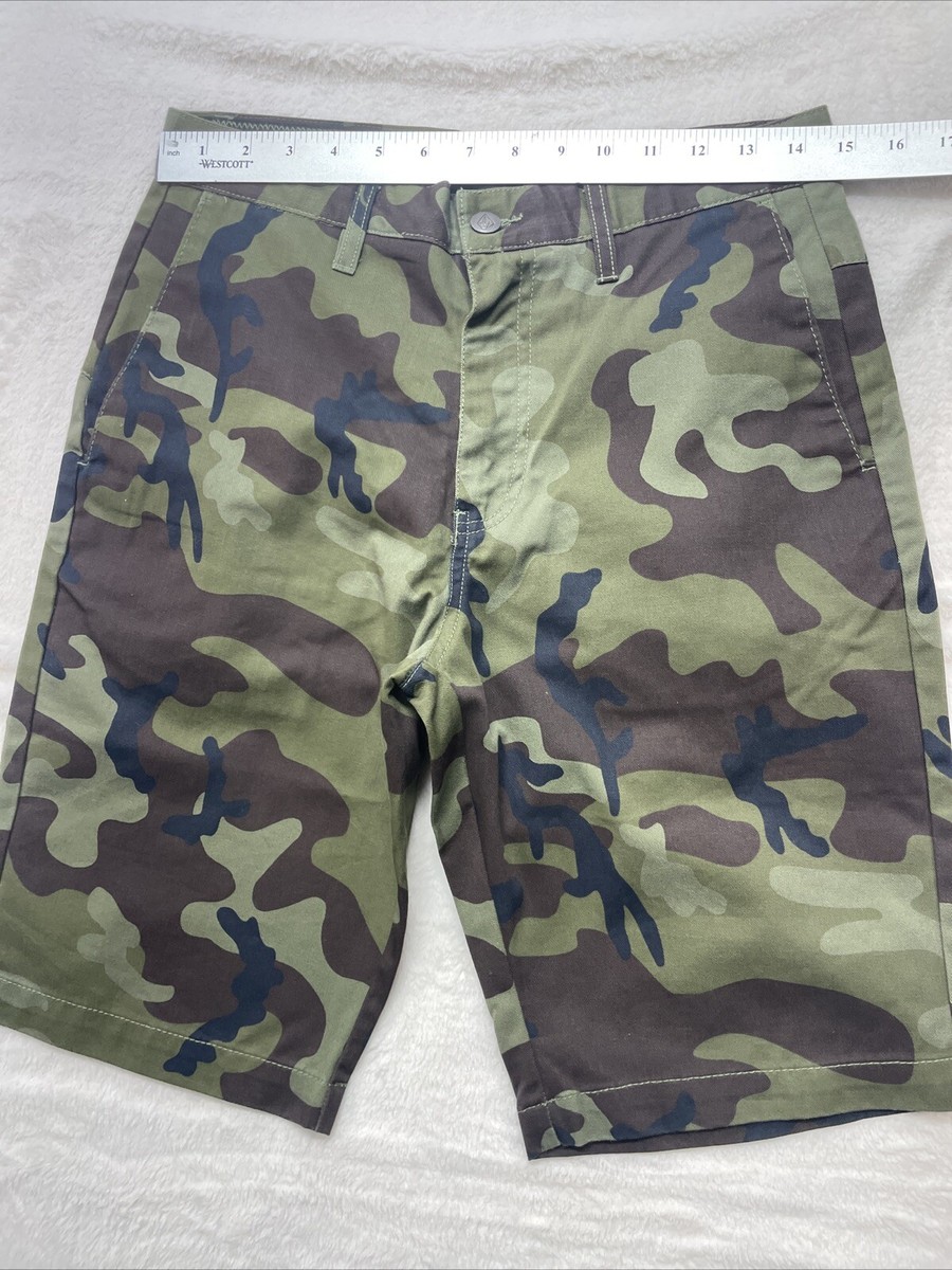 Volcom Men Short Sz 28x10 Camo RN 29745 CA 60394 NIN01-0321