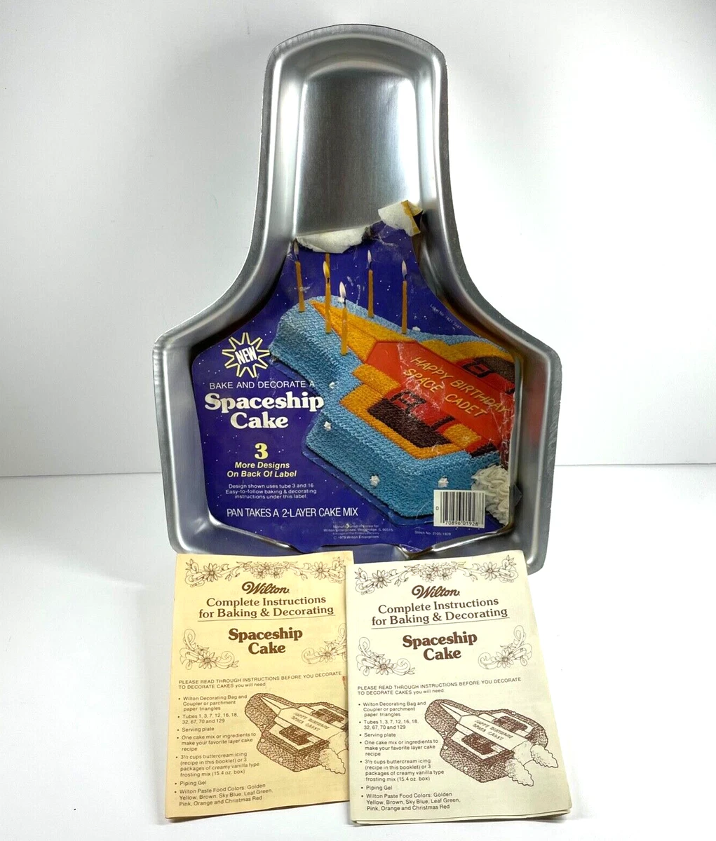 Rocket shaped cake sale tin