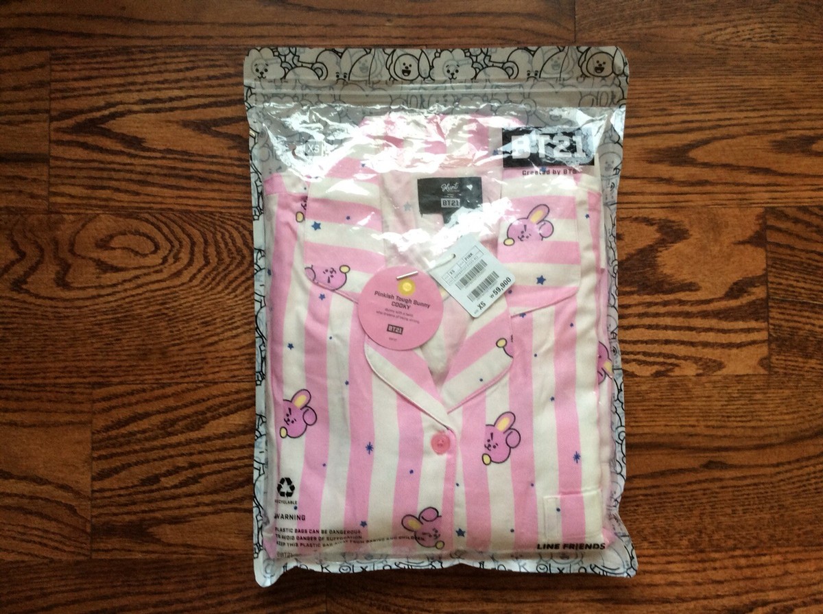 TATA BT21 パジャマ　Tシャツ　Hunt BTS BT21 Official Authentic Goods Spangle Pajamas