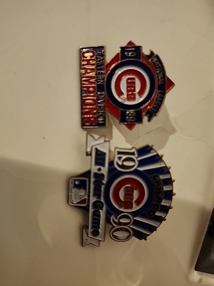 Chicago Cubs Mini LOT Assorted Items, 1 Magnet Missing from Bottle Opener - Image 3 of 4