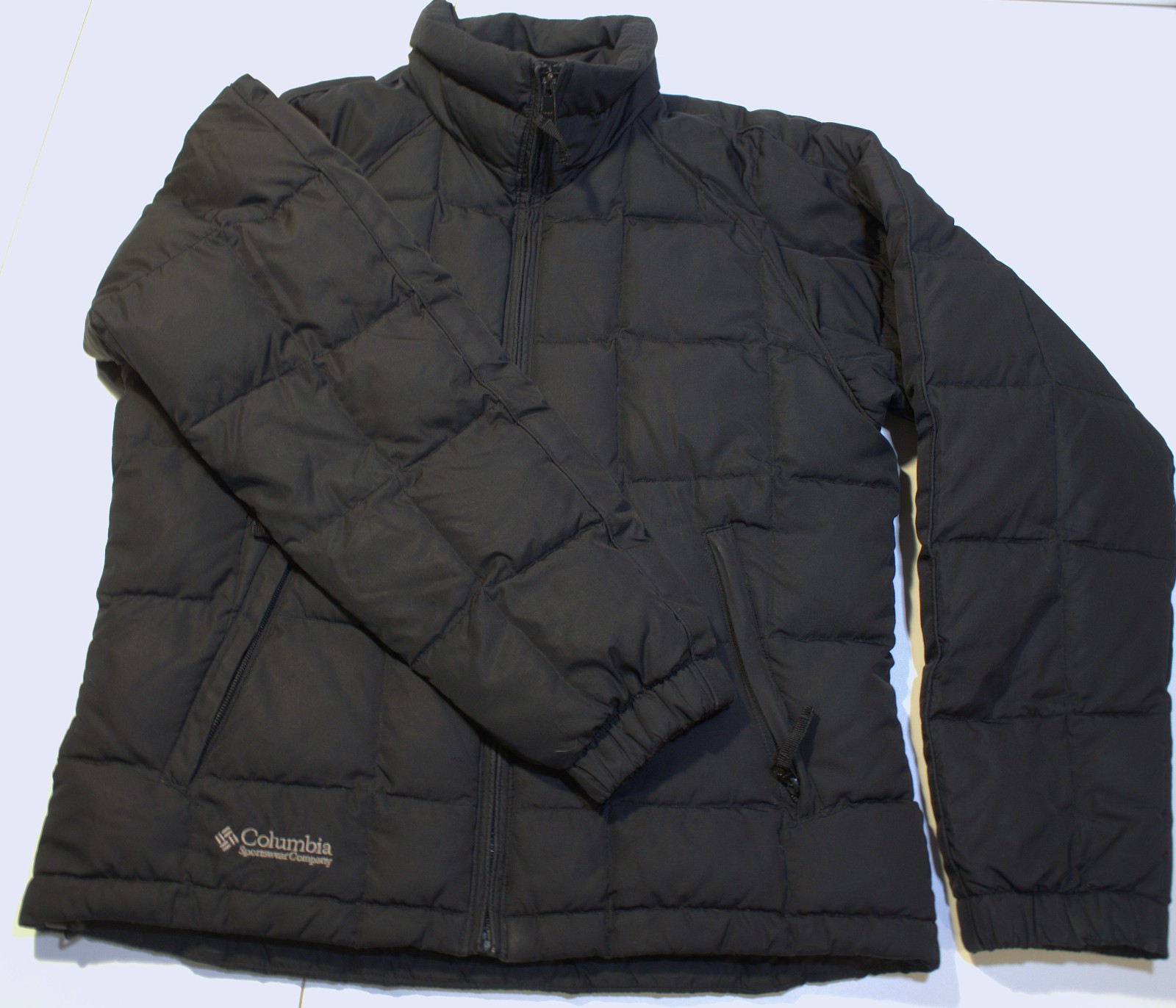 Columbia Women's Down Full Zip, Quilted Puffer Winter Jacket, Black, Size M