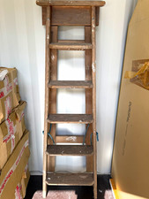 6 Step Wooden Step Ladder, Brown Wood, 5ft Height, 160 kg Load Capacity