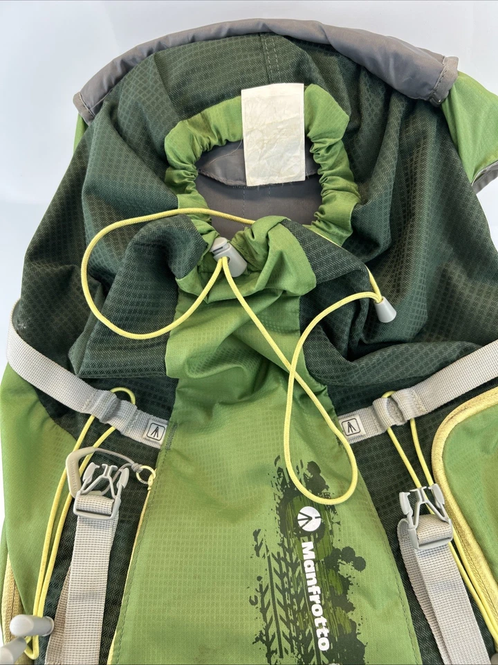 Manfrotto Offroad Hiker backpack 30L Green for DSLR - Image 2 of 4