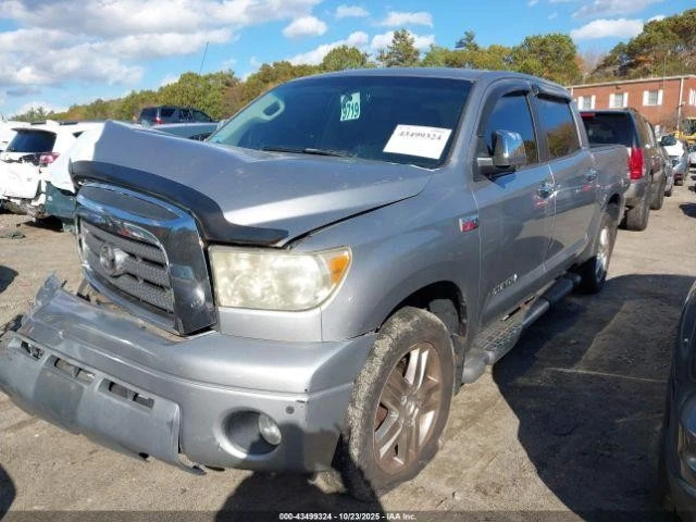 Used Rear Drive Shaft Rear fits: 2008 Toyota Tundra 4x4 Crew Cab 4 Dr Rear Grade Foto 2 de 4