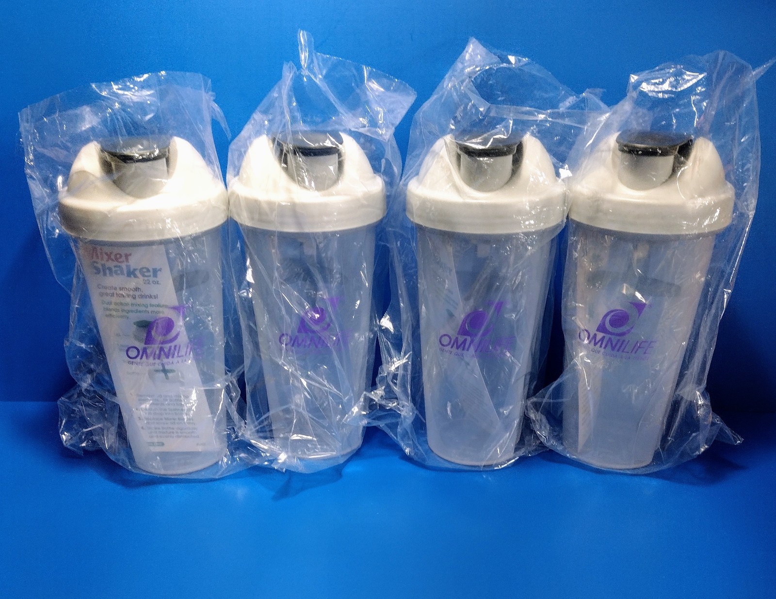 Protein Mixer 20 Oz SHAKER CONTAINER BPA FREE Heavy Duty LOT OF 4 NEW