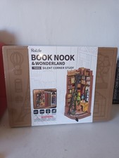 Rolife Build a Silent Corner Książka do nauki Kącik Półka Wkładka dla osób w wieku 14+ D02