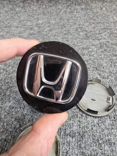 (4) Honda OEM Black Plastic 2 3/4" 2.75" Wheel Center Cap Hub Dust PS+PPE #89 - Picture 6 of 8