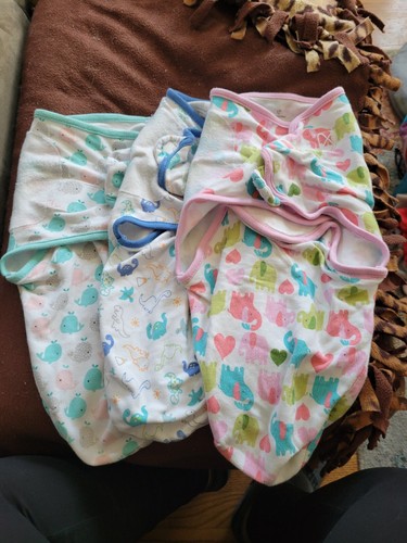 5 SwaddleMe Swaddles, Size small and small/medium - Picture 16 of 17