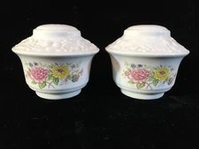Homer Laughlin EGGSHELL FLORAL Salt & Pepper Set