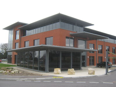 Foto 6x4 Medway Innovationszentrum Chatham A dreistöckig, zweckgebaut um 2010