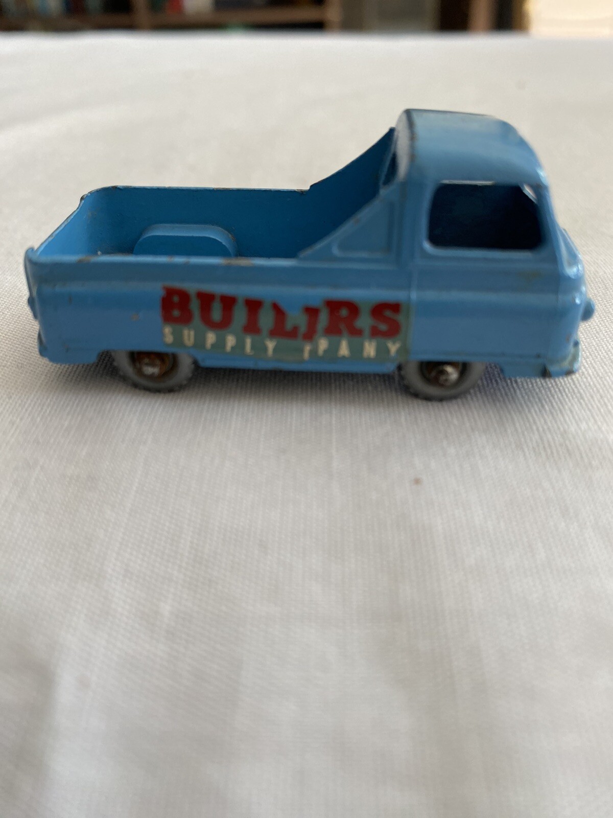 Picture 3 of 10