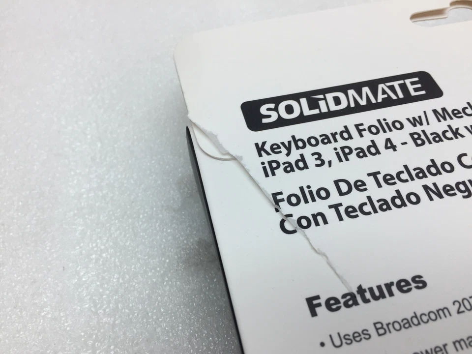 SOLIDMATE KEYBOARD FOLIO w/MECHANICAL KEYS FOR IPAD 2,3,4 Black with Black Keys - Image 3 of 3