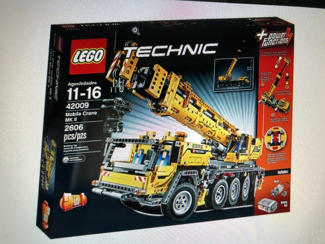 new lego technic crane
