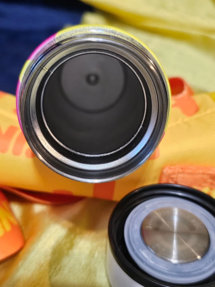 Dunkin' Sparkd' Energy Promotional Tea Infuser with Sleeve and Shoulder Sling - Image 4 of 4