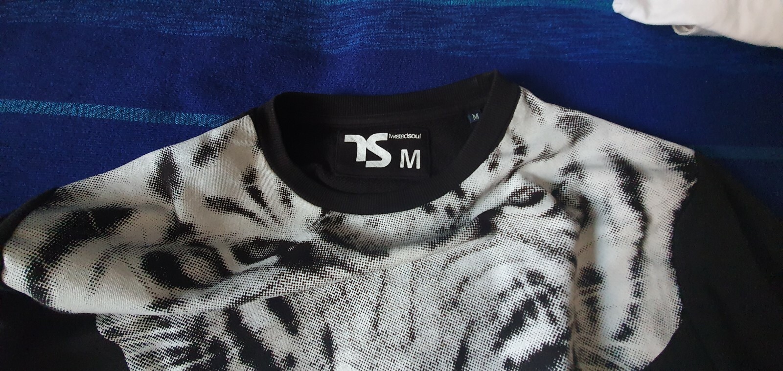 Men's Twisted Soul Black and White Sweatshirt Size M image 2