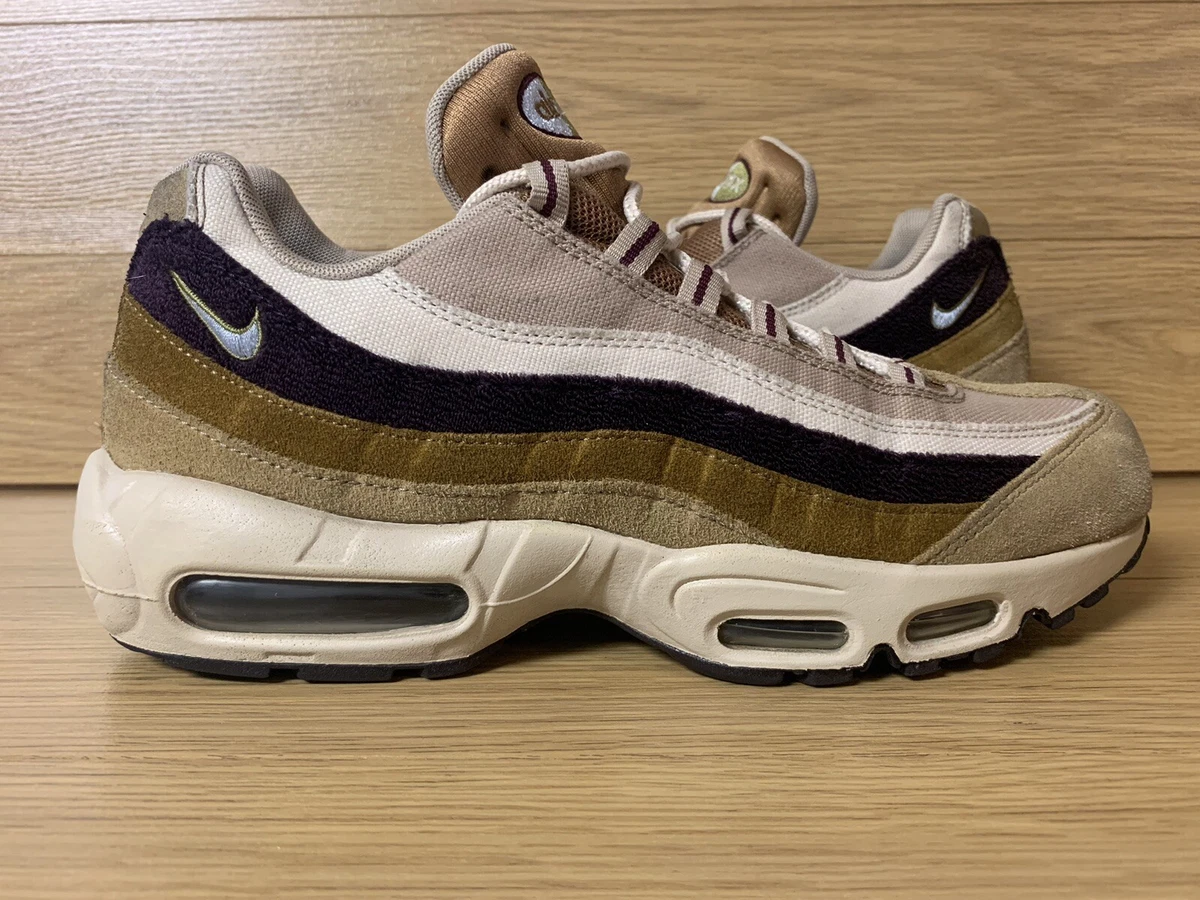 Nike hotsell 95 desert