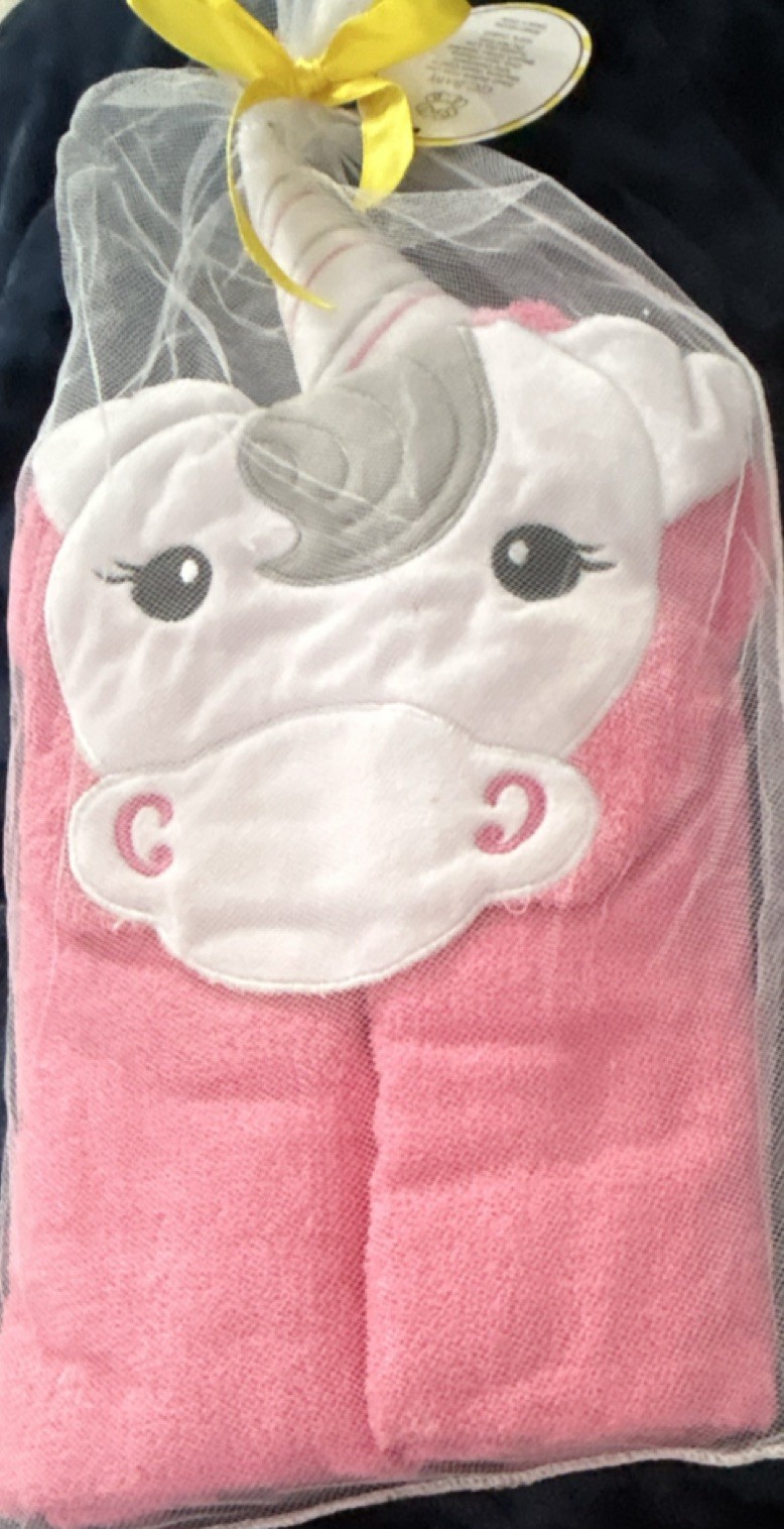 100% Cotton Gift Set.