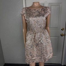 Alice + Olivia Nelly Party Dress XS Metallic Formal Open Back Champaigne R3-3